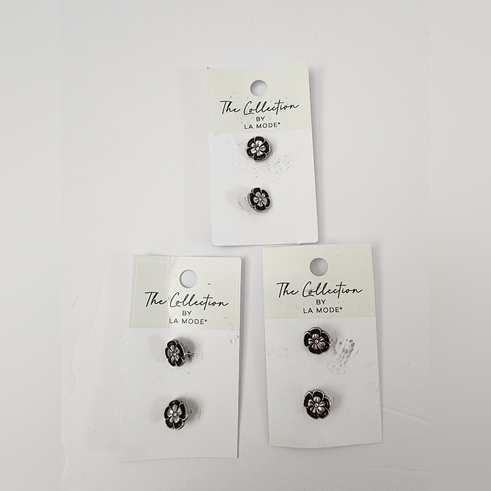 Flower Buttons by LA mode, 6pack, Size 7/16", silver/crystal center